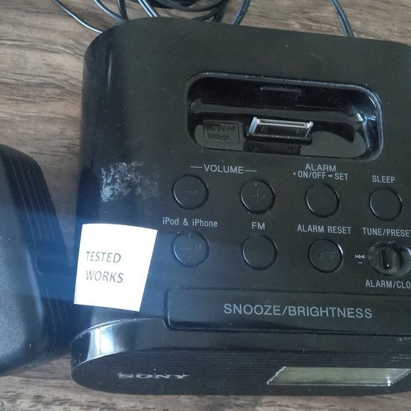 Sony ICF-C05iP, iPhone/iPod Dock, Clock FM Radio Speaker Original AC Adapter - Picture 2 of 4